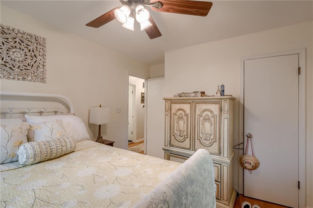 3917 S Main Street — photo 14