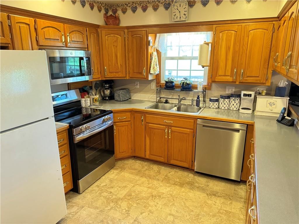 13885 Mc Intyre Road — photo 7