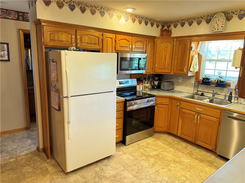 13885 Mc Intyre Road — photo 8