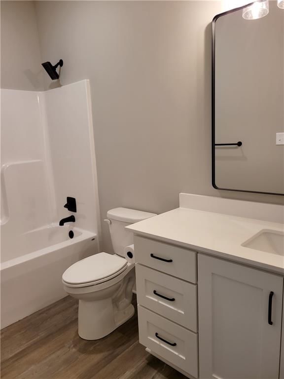 912 S Pope Avenue — photo 11