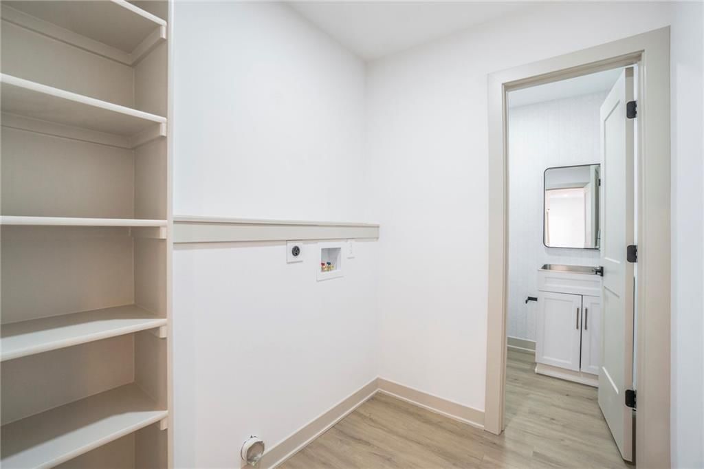 1115 W Pleasant Drive — photo 17