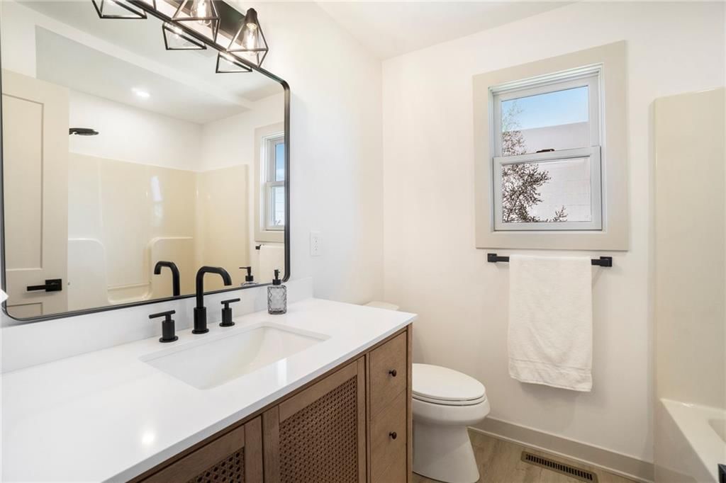 1115 W Pleasant Drive — photo 23