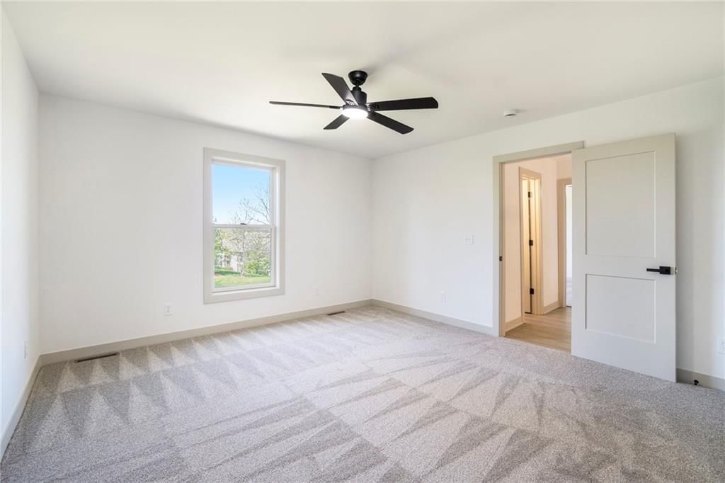 1115 W Pleasant Drive — photo 24