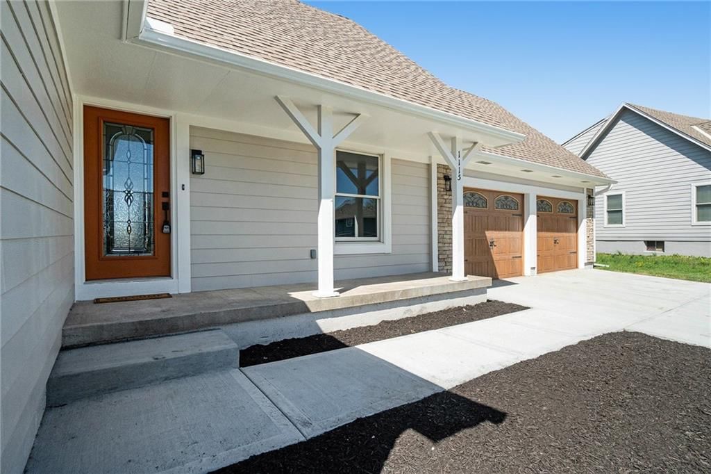 1115 W Pleasant Drive — photo 5