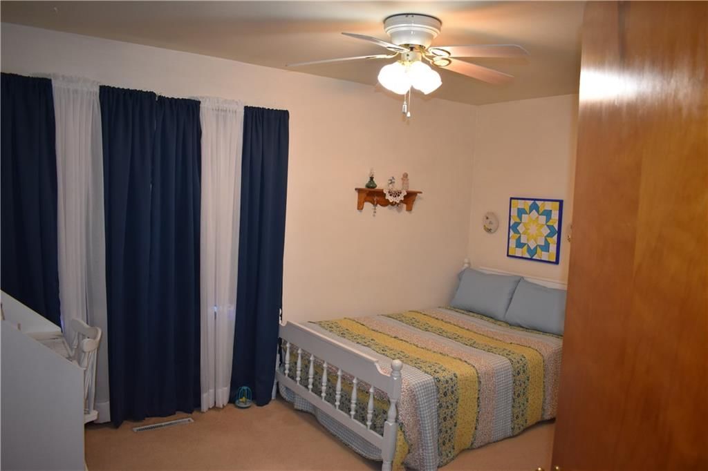 416 S Dunn Street — photo 14