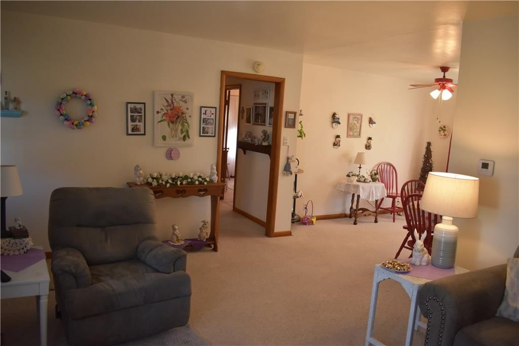 416 S Dunn Street — photo 9