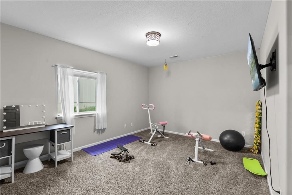 1502 Cross Creek Drive — photo 26