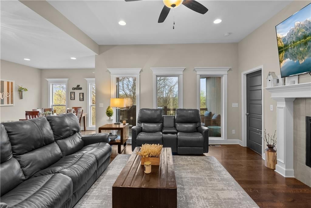 1502 Cross Creek Drive — photo 5