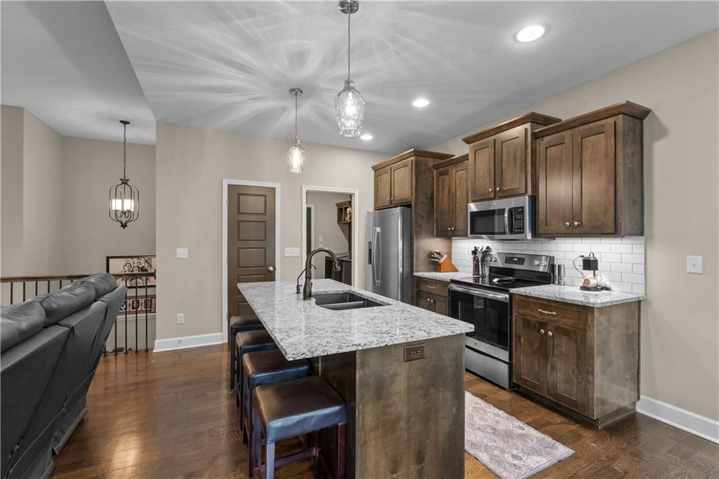 1502 Cross Creek Drive — photo 10