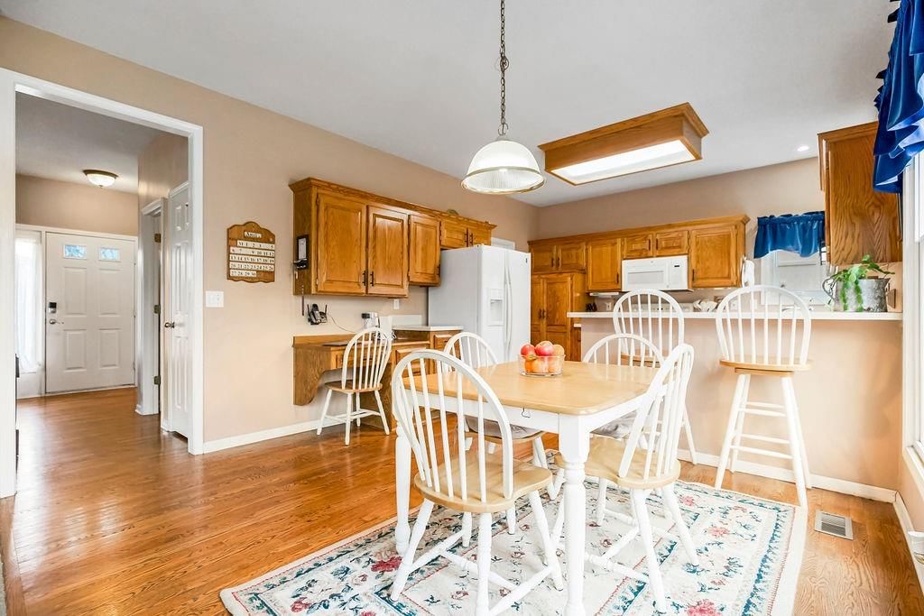 12927 S Widmer Street — photo 6
