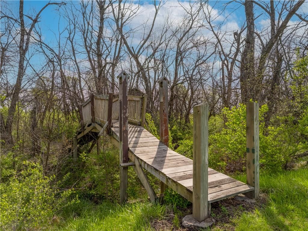 611 NW 1421st Road — photo 49