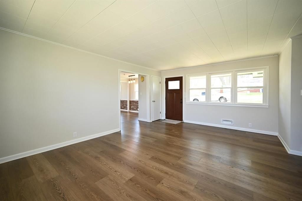 122 ALMOND Street — photo 11