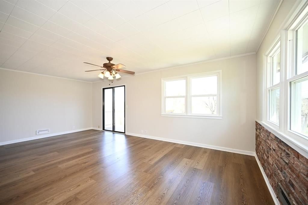122 ALMOND Street — photo 18