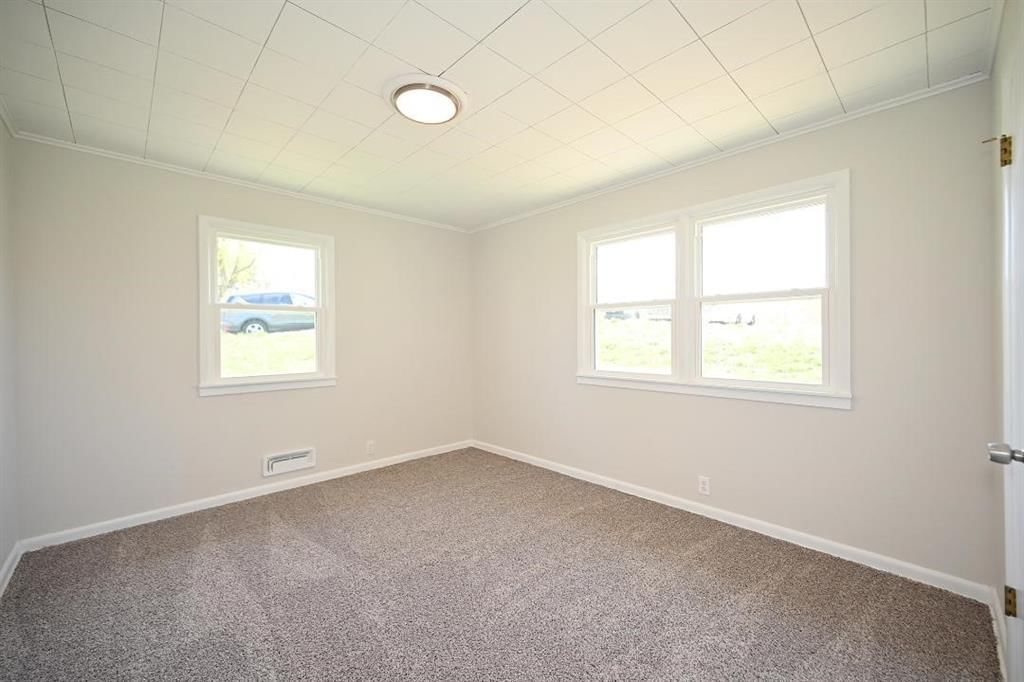 122 ALMOND Street — photo 24