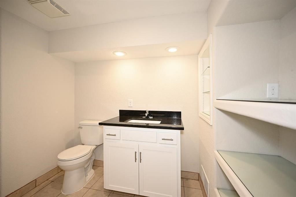 122 ALMOND Street — photo 29