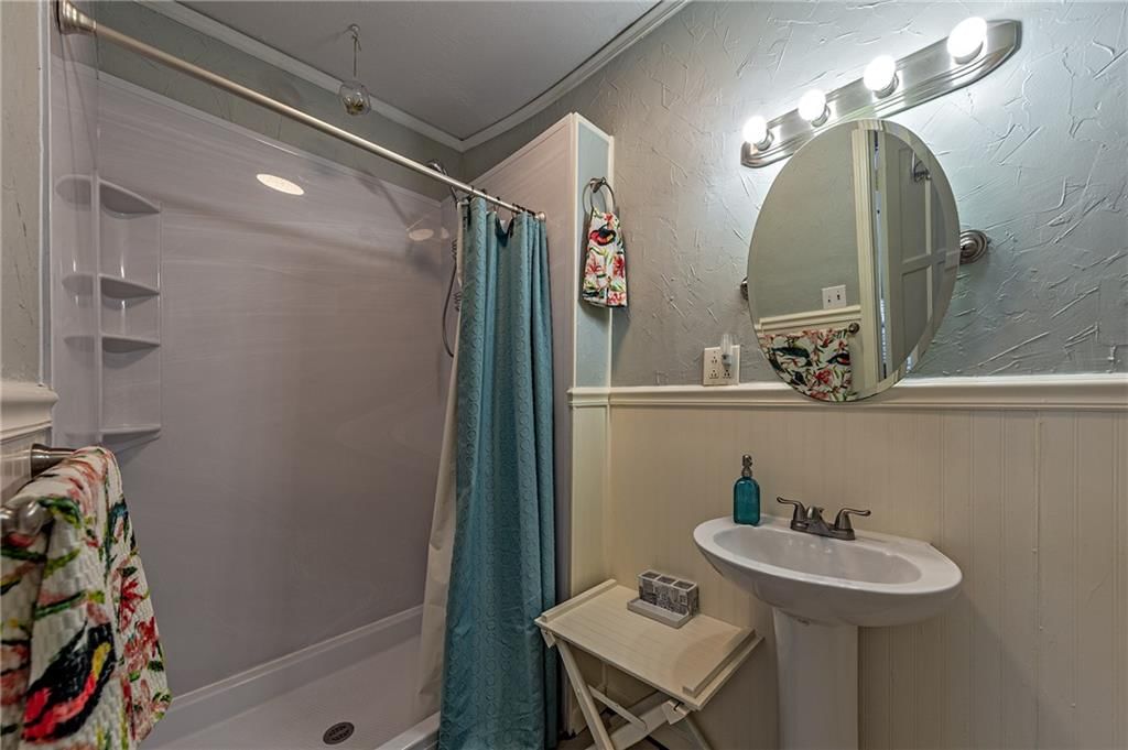 2833 Angelique Street — photo 7