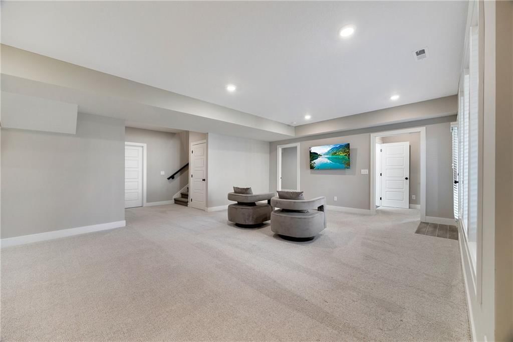 2103 NW Killarney Lane — photo 42