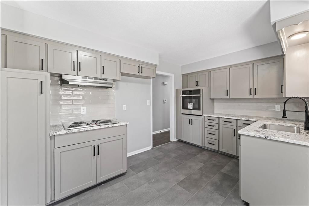 5234 Delaware Street — photo 12