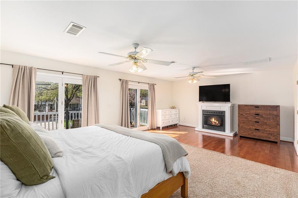 5251 Catalina Street — photo 12