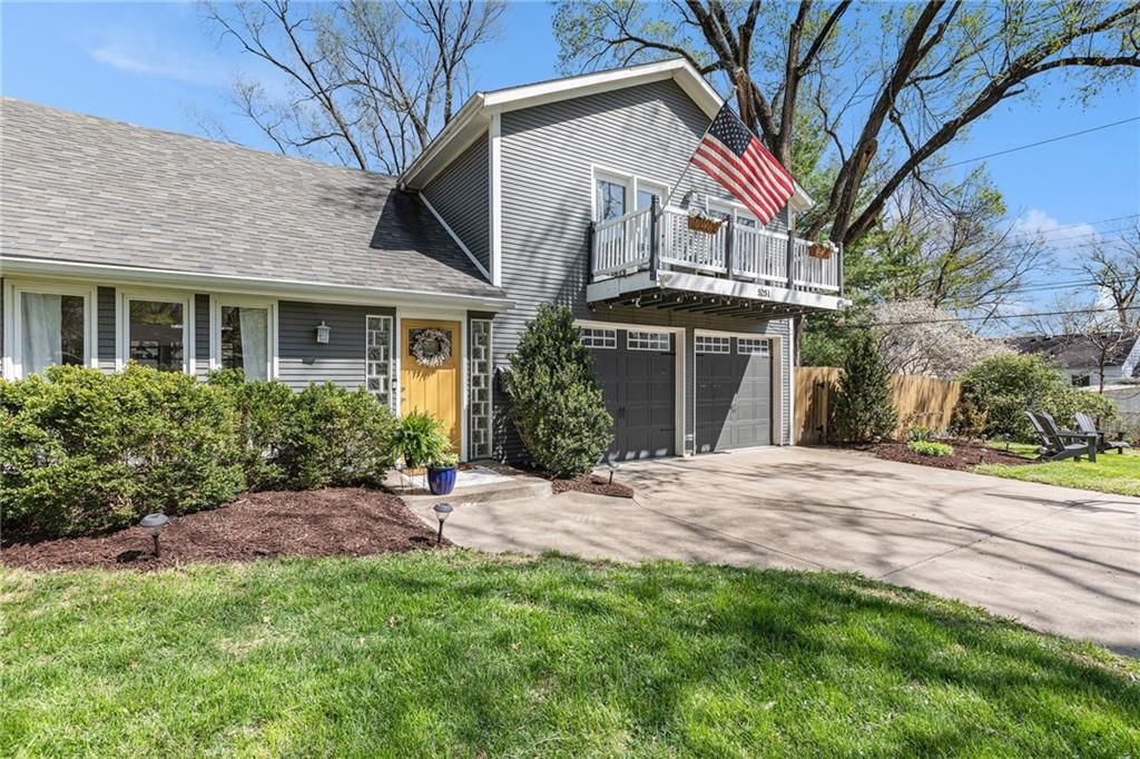 5251 Catalina Street — photo 3