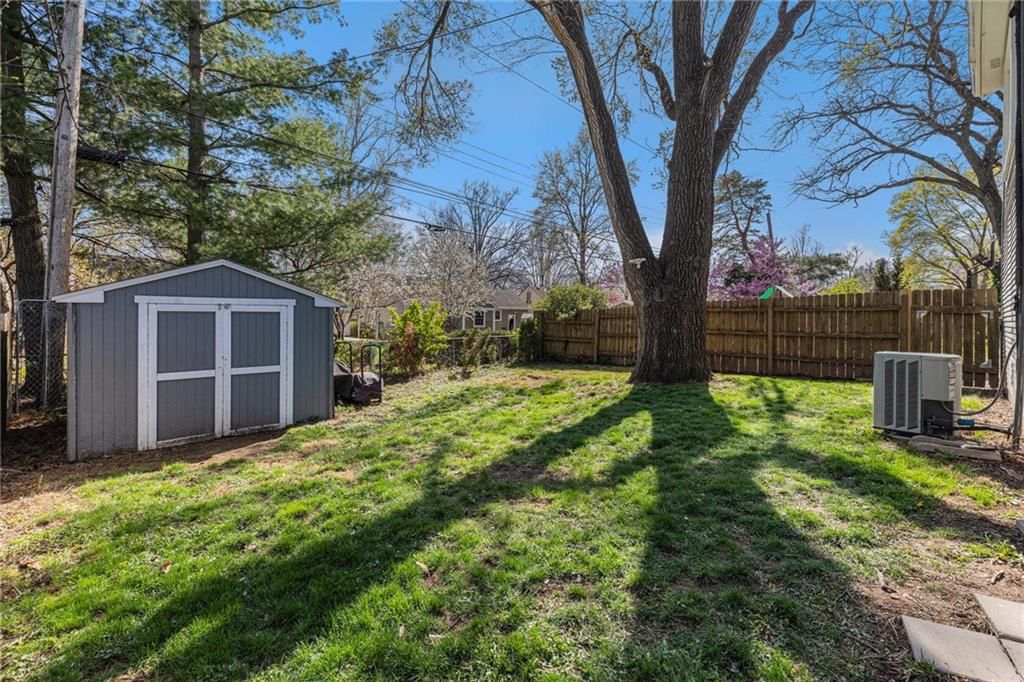 5251 Catalina Street — photo 26