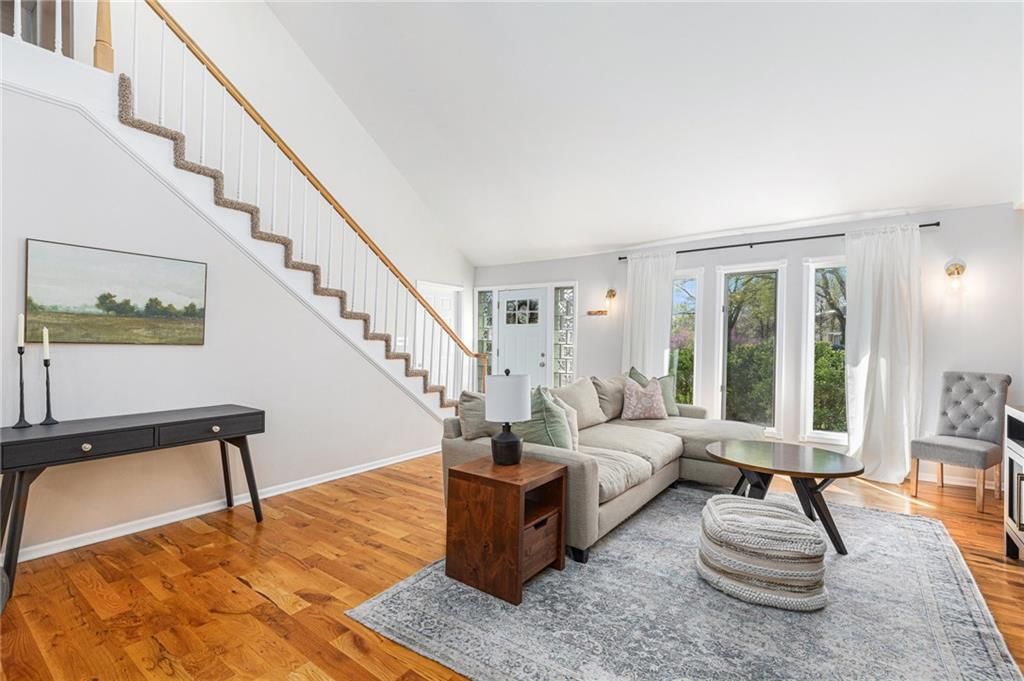 5251 Catalina Street — photo 5