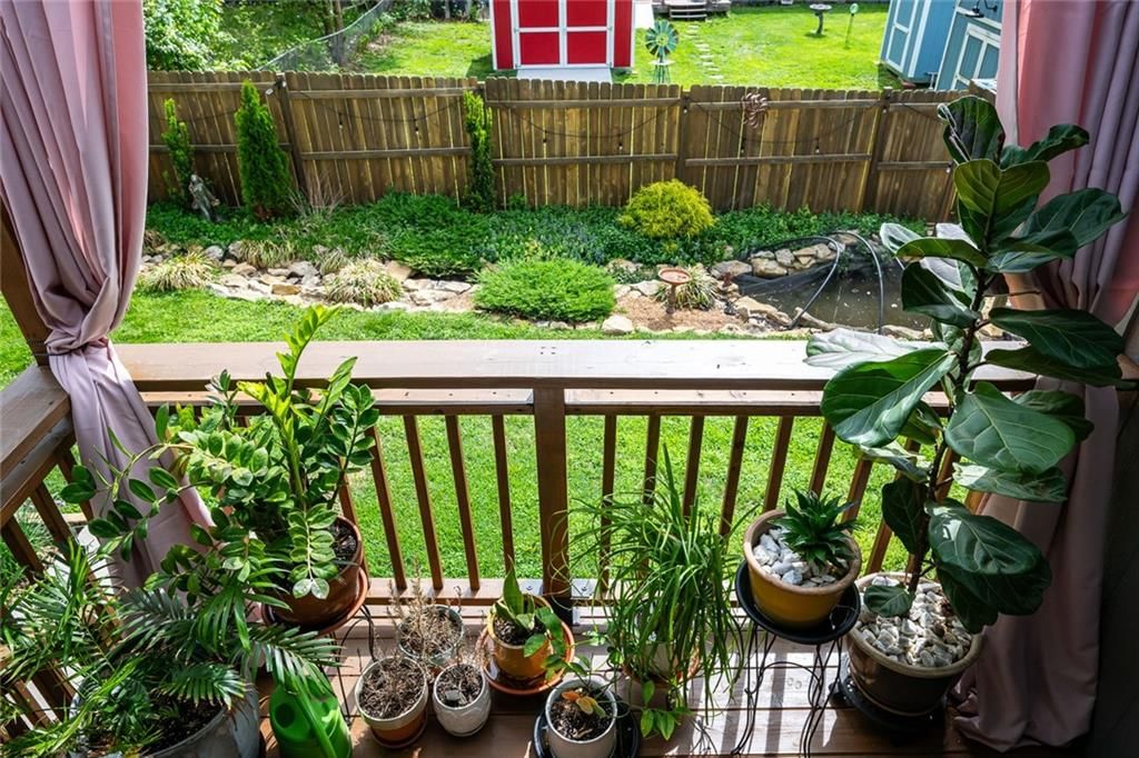 8823 W Longview Parkway — photo 50