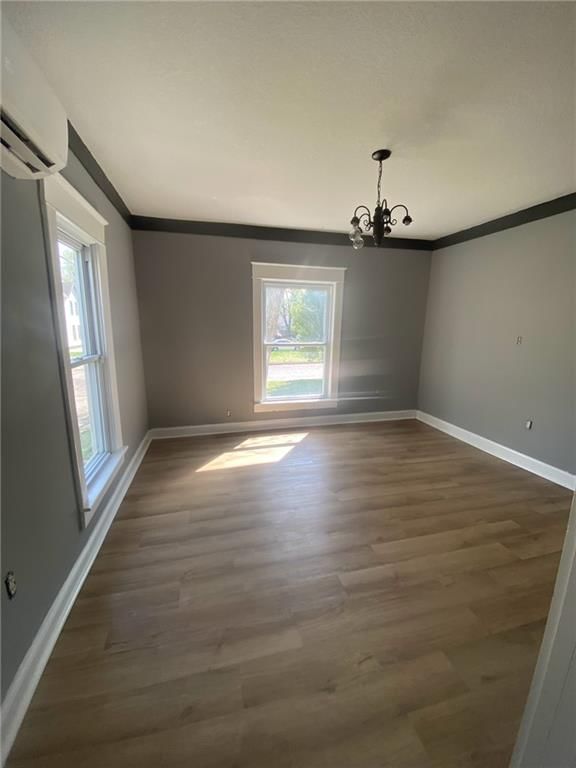 311 E 3rd Street — photo 12