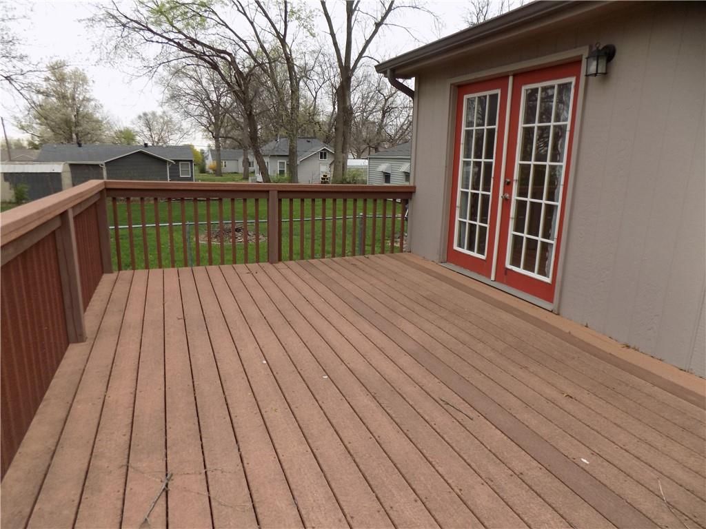 518 S Pine N/A — photo 16
