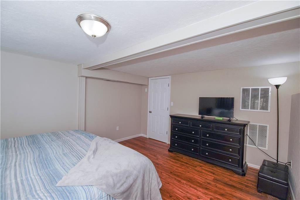 115 Southview Drive — photo 17