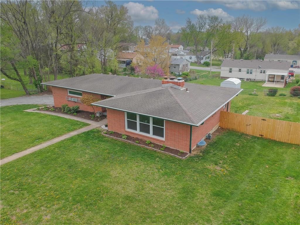 115 Southview Drive — photo 25