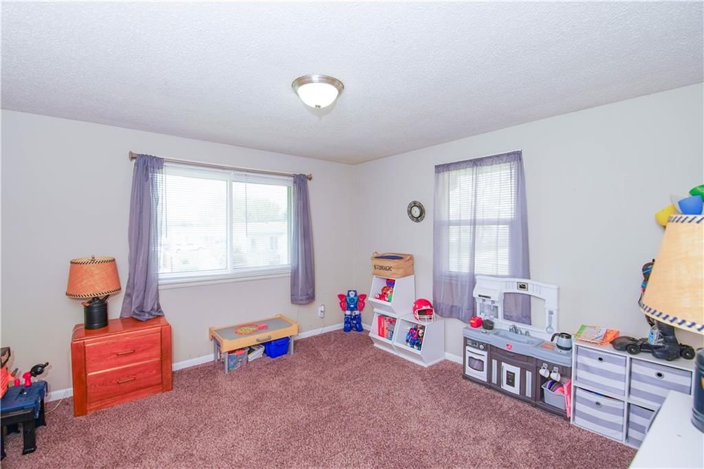 115 Southview Drive — photo 9