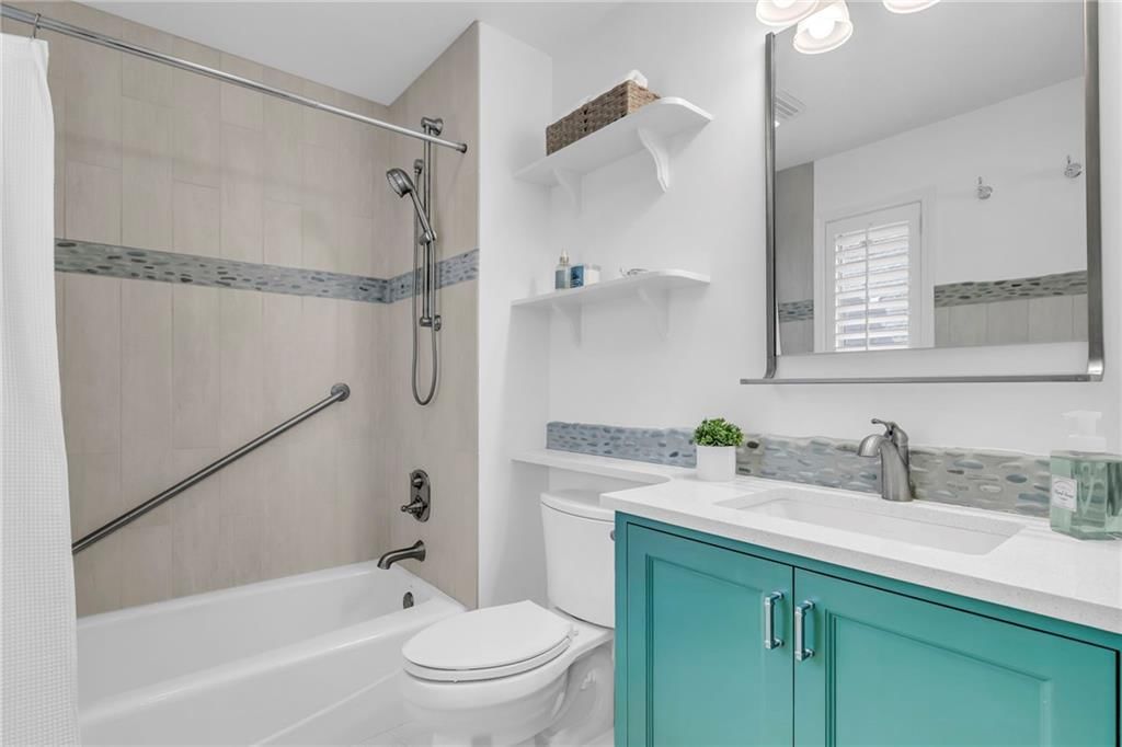 12316 Catalina Street — photo 23