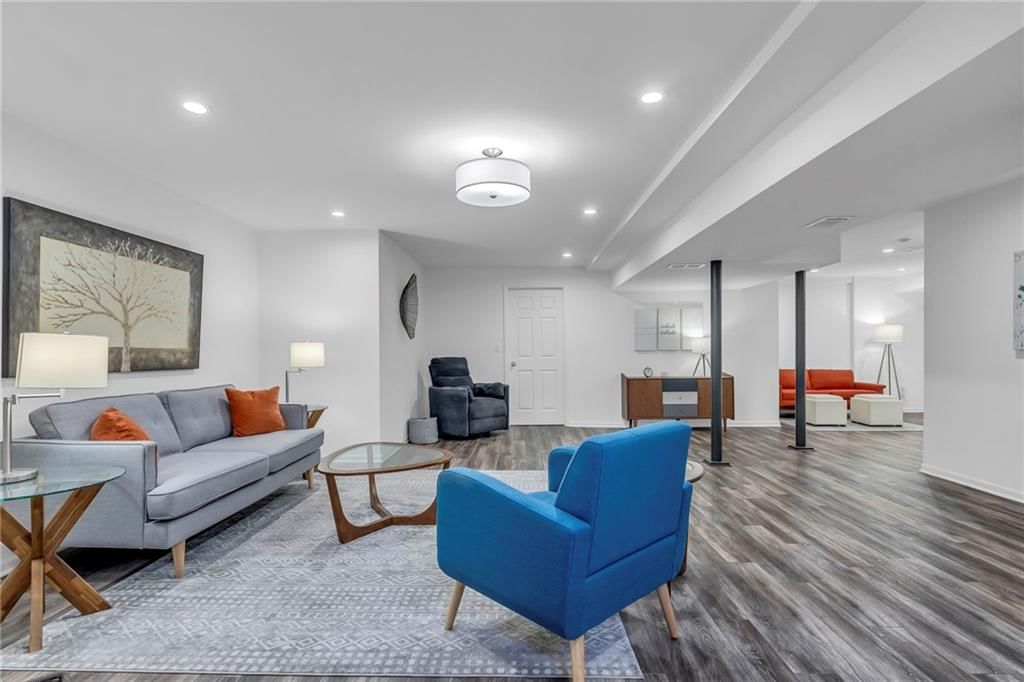 12316 Catalina Street — photo 33