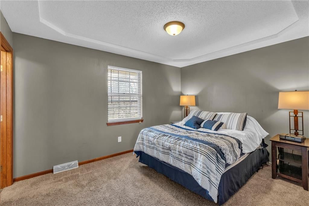317 Southbrook Street — photo 11