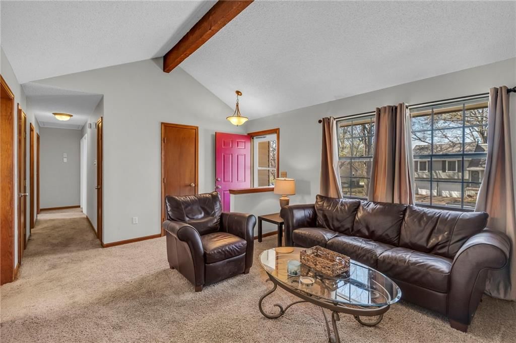 317 Southbrook Street — photo 6