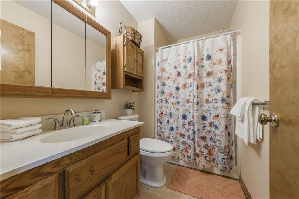 1301 Stonecrest Drive — photo 11
