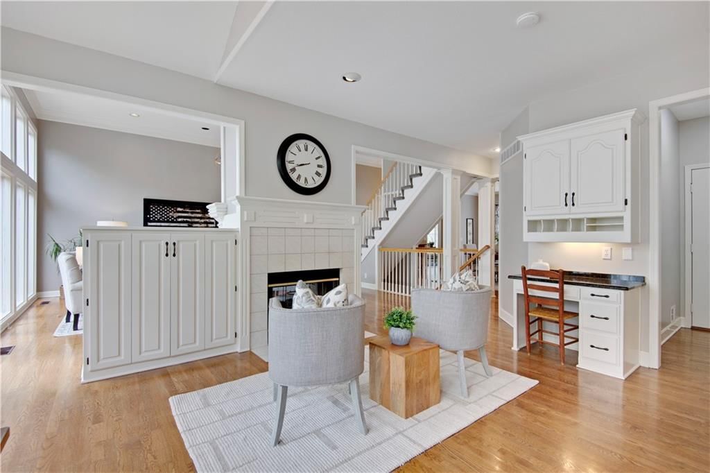 8345 Hallet Street — photo 12
