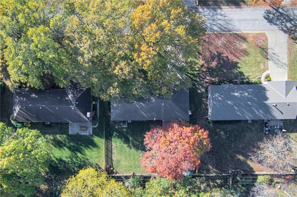 6427 Outlook Drive — photo 45