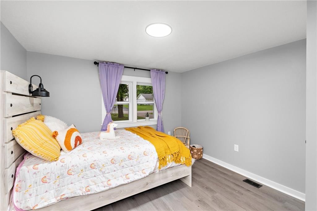 708 S Davis Street — photo 13