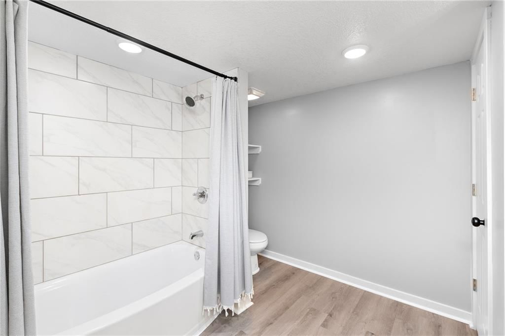 708 S Davis Street — photo 15