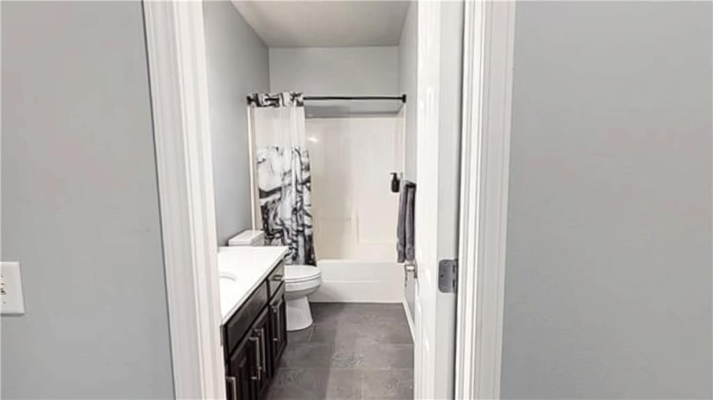4604 Kensington Drive — photo 21