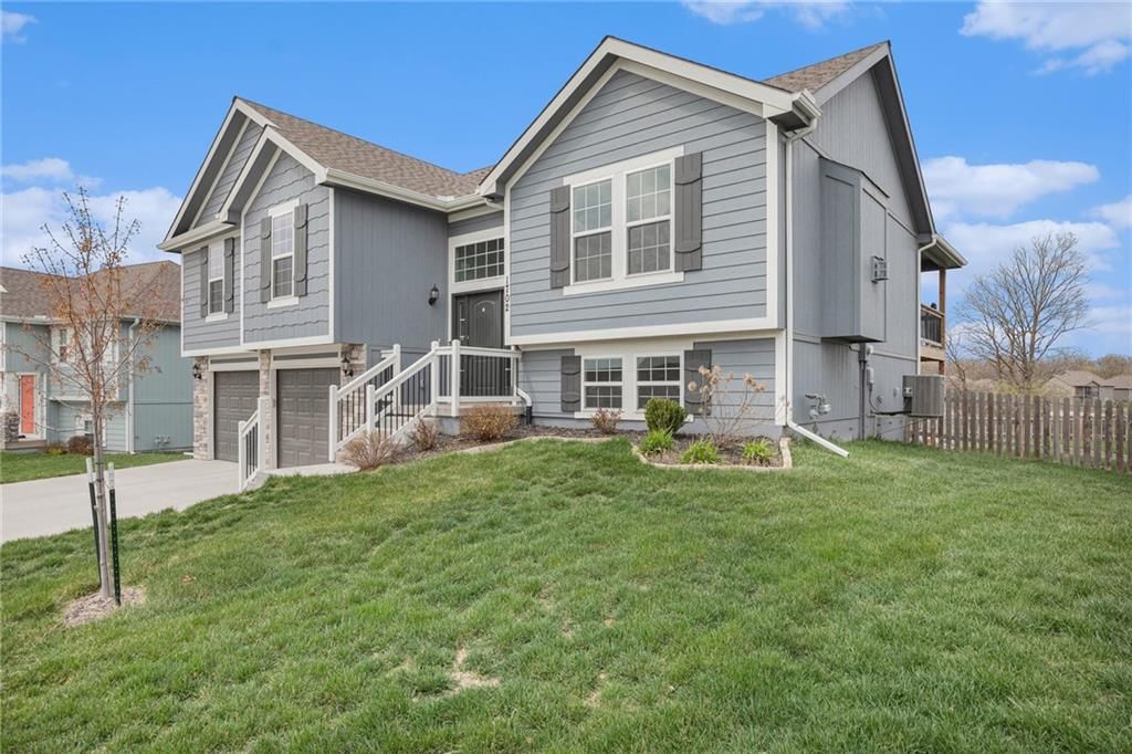 1702 Cottonwood Creek Avenue — photo 26