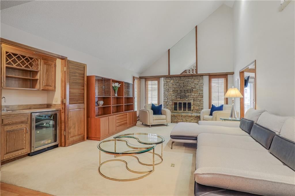 114 NW 44th Street — photo 3