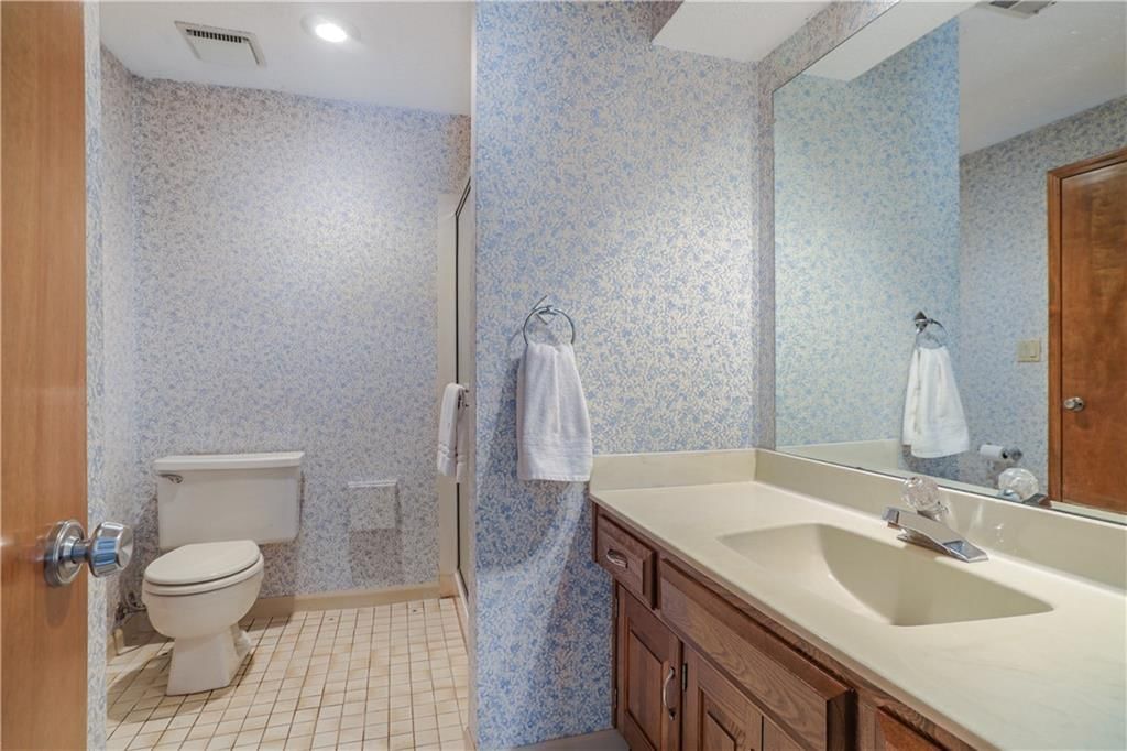114 NW 44th Street — photo 23