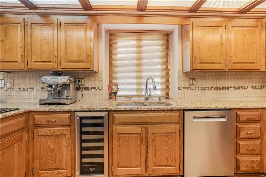 114 NW 44th Street — photo 7