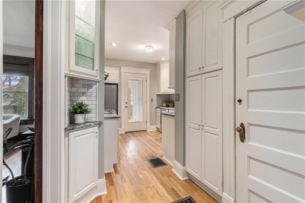 3012 Campbell Street — photo 12