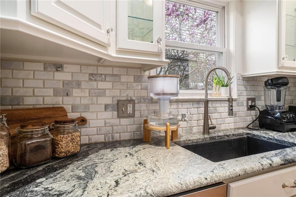 3012 Campbell Street — photo 17