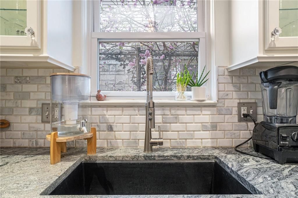 3012 Campbell Street — photo 18