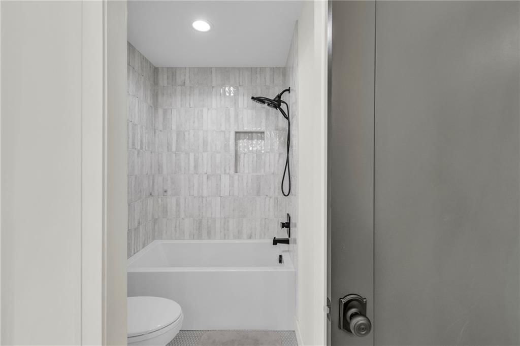5018 W 71st Terrace — photo 23